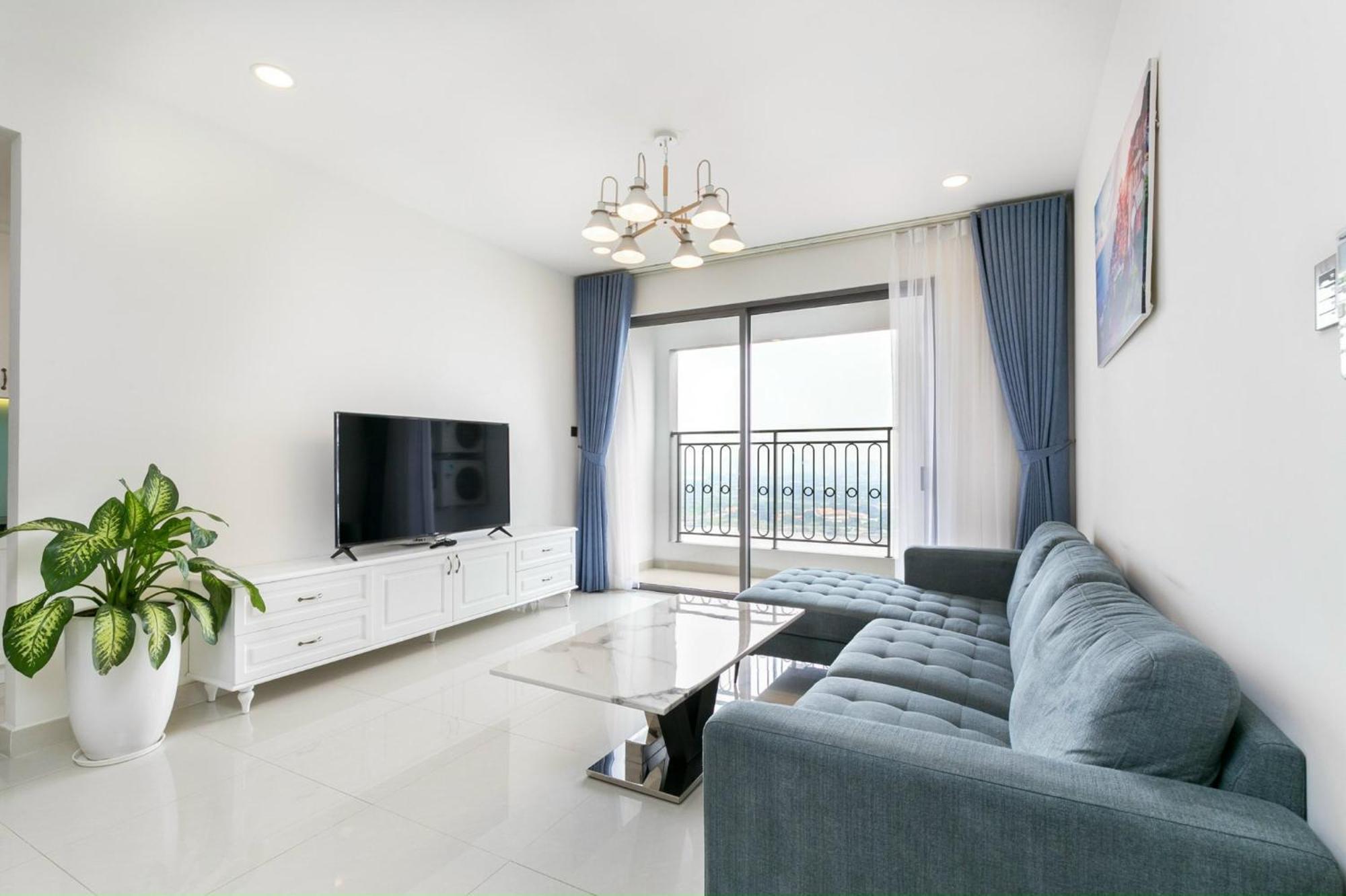 Yo'S Homes Rivergate Apartment Infinity Pool Near District 1 Ho Chi Minh City Exterior photo