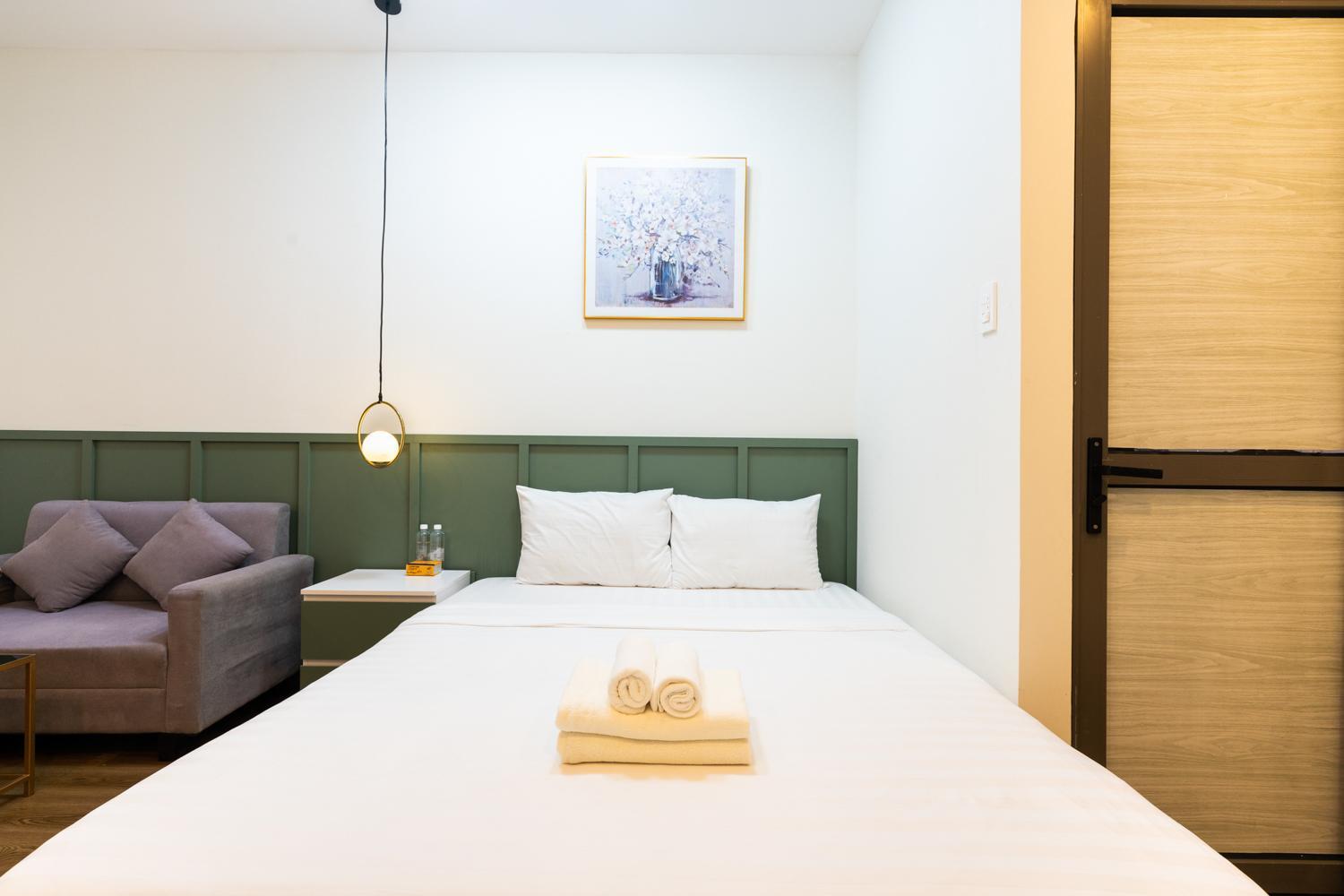 Yo'S Homes Rivergate Apartment Infinity Pool Near District 1 Ho Chi Minh City Exterior photo