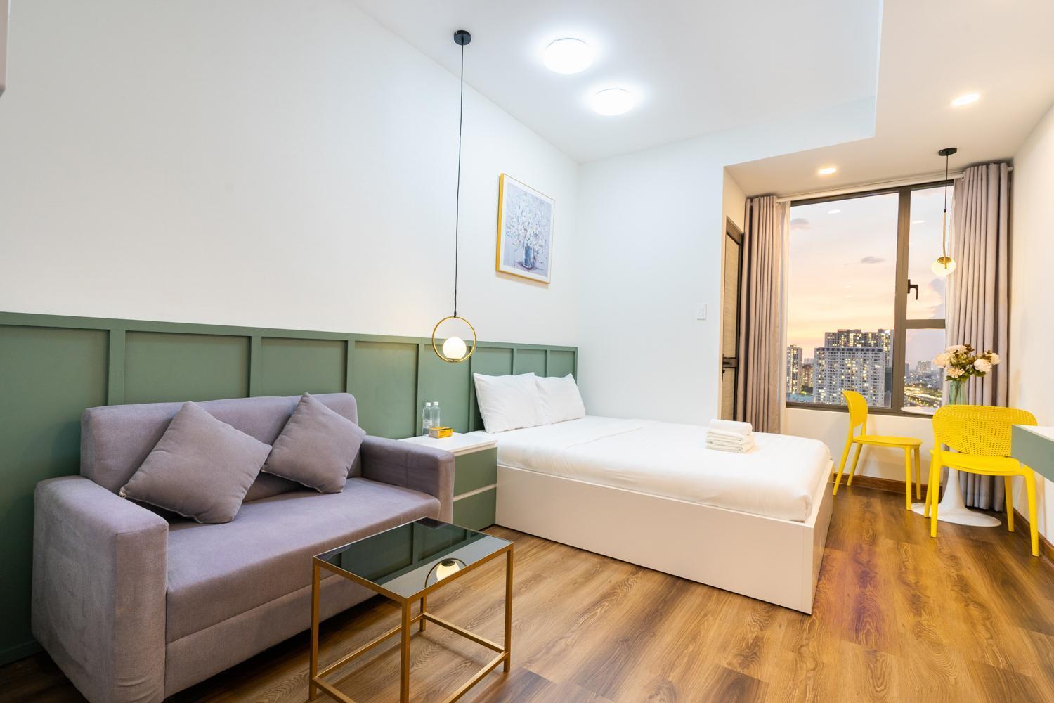 Yo'S Homes Rivergate Apartment Infinity Pool Near District 1 Ho Chi Minh City Exterior photo